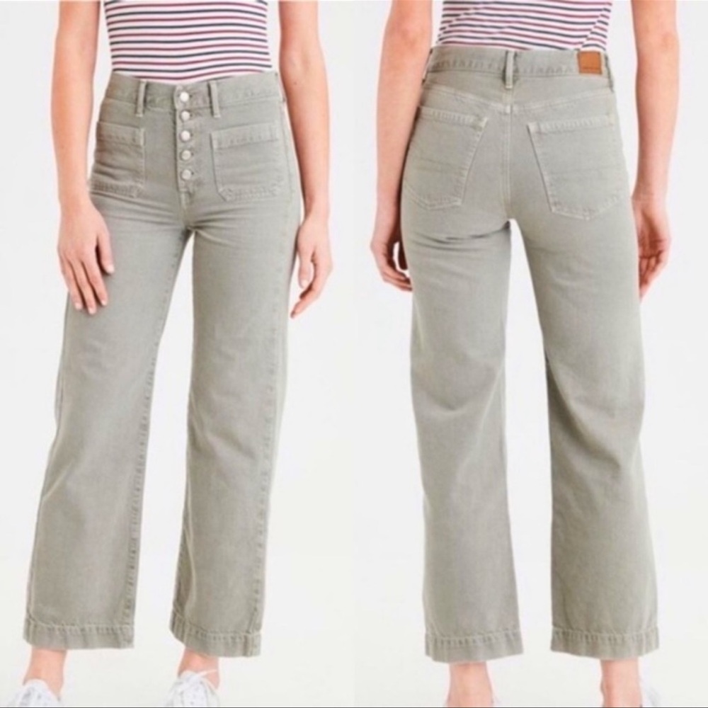 American Eagle Wide Leg Cropped Jeans Size 12 (fits like size 10!!), sage green.